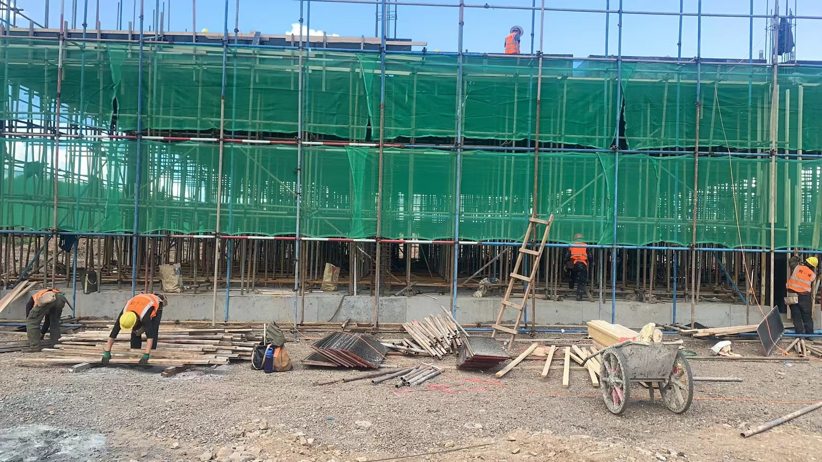 鄂倫春自治旗旅游集散中心一標(biāo)段施工現(xiàn)場(chǎng)